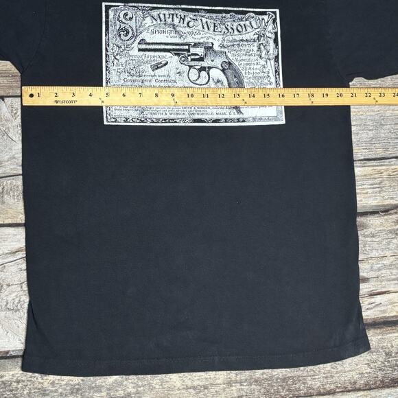 Smith & Wesson Superior Automatic Revolvers Guns Graphic Logo Tee Mens Large - Picture 4 of 6